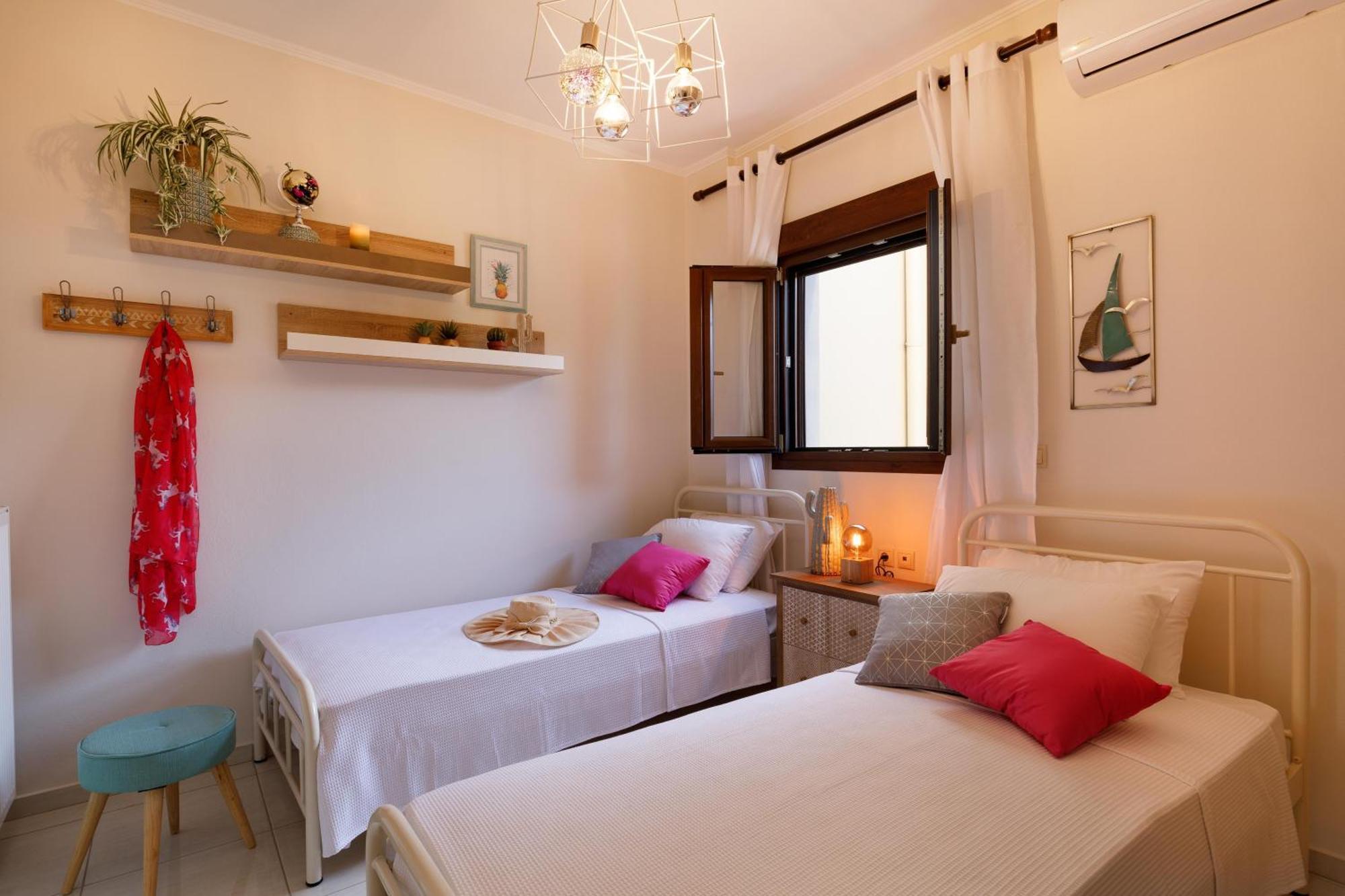 Oak Wood - Sea View Exclusive Maisonette Sfakaki Bagian luar foto